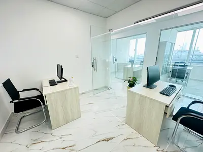Spacious Office for Rent in Dubai | direct from Owner | near metro station