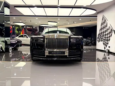 ROLLS ROYCE PHANTOM EWB GCC BRAND NEW
