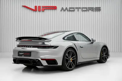 2025 Porsche 911 thumbnail 6