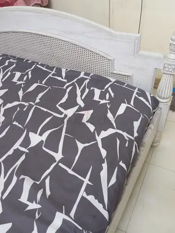 Wood double bed