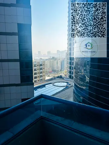 فرصة مميزة لاستئجار شقة نظيفة ومجددة بالكامل في موقع حيوي داخل أبراج فالكون: