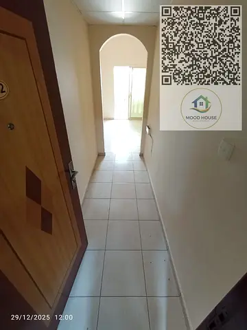 شقه بالحميديه  للايجار السنوى بعجمان حمام واحد وبلكونه السعر ٢٦ الف عاي اربع دفعات تامين شيك لا يصرف