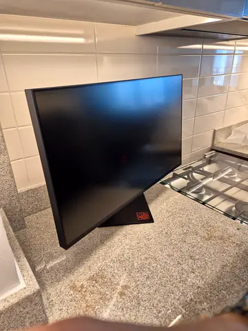 OMEN 27u 4k by HP - Very good condition