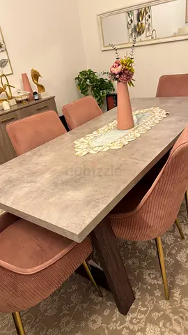 Stylish Dining Table with Elegant Chairs