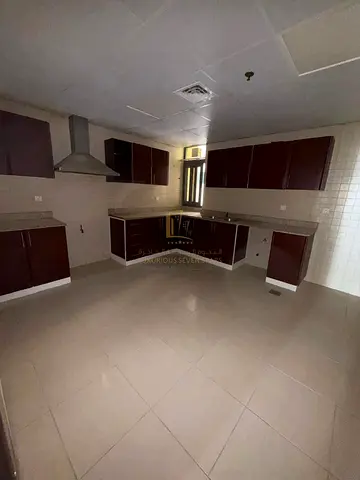 For sale 2-bedroom apartment with living room in Majestic Tower