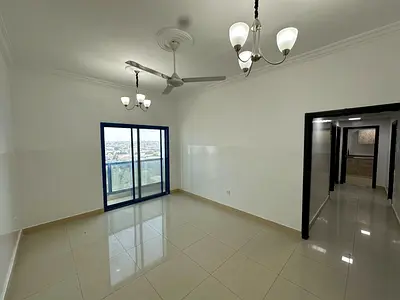 غرفتين وصاله منفصله بالنعيميه 1 على شارع الاتحاد بجوار اسواق الامارات قريب مخرج دبى