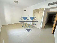 Very spacious and family building good location in abushagara 2bhk Cantral Ac two big washroom Avail