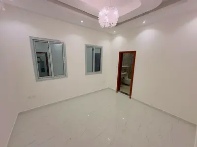 نحن اكثر من مجرد خدمه لانك تستاهل الافضل  في قلب المدينة، قريب من كل ما تحتاجه". "سكن مهيأ يجمع بين الراحة والخدمات". "استمتع بأسعد الأحياء السكنية".