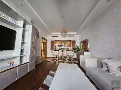 Expansive Layout | High-End View | Immediate Handover