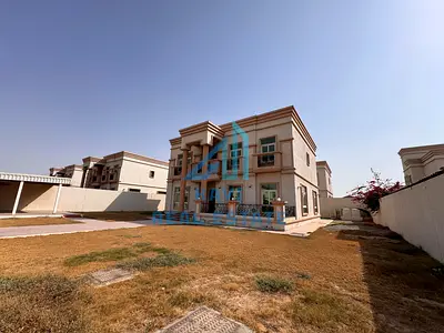 باراشي إيليت: فيلا فخمة من أربع غرف نوم مع صالتين ومجلس خاص - العقار العائلي الأمثل