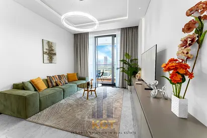 Direct from Owner. No Agency Fees. Spacious. High end Facilities