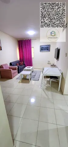 ✨ شقة للإيجار الشهري – الراشدية 3، عجمان ✨ شقة مميزة بموقع حيوي خلف سوبرماركت مايا وبجانب مستشفى أميرة، توفر إطلالة مفتوحة على المدينة ومساحة مناسبة للسكن العائلي.
