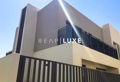 Brand New | Single Row | Direct to Swimming Pool