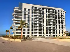Beachfront Living - 2 Bed Northbay - Lagoon View