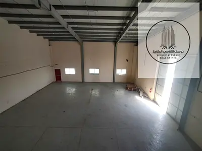 للايجار في الصجعة مستودع مساحه ٤٠٠٠ قدم مربع، الكهرباء ٣٦