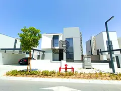 Type A Large | Single Row | Close to Pool