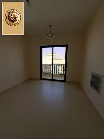 استديو أول ساكن بمساحات واسعة في موقع استراتيجي – العالية.