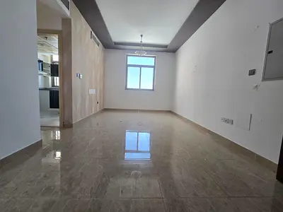 Best price in a prime location close to all services, family-friendly building, excellent and spacious area