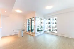 High-Quality Finishes | Marina and Gold Views