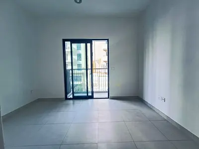 فرصة رائعة للإيجار في Sama Building – استديو مميز بموقع استراتيجي في جزيرة مريم 🌟