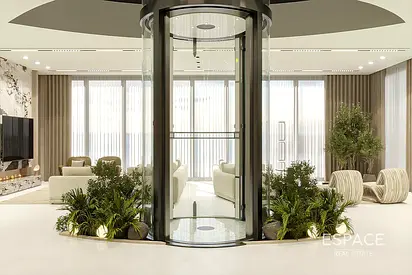 Upgraded 5 Bed Signature Villa | Skyline