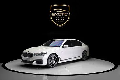 750 Li xDrive | REAR ENTERTAINMENT | SUNROOF | GCC | WARRANTY AVAILABLE