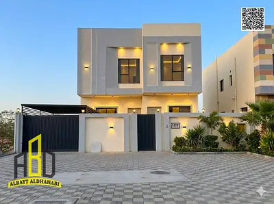 🏡 فيلا عائلية فاخرة للبيع شاملة الرسوم – 5 غرف وحوش واسع بسعر مميز 1,450,000 درهم