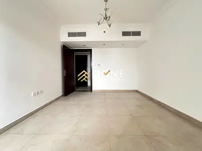 PARKING FREE. NEAR SAFARI. READY TO MOVE. SEPARATE HALL. BALCONY. SPECIOUS 2BHK