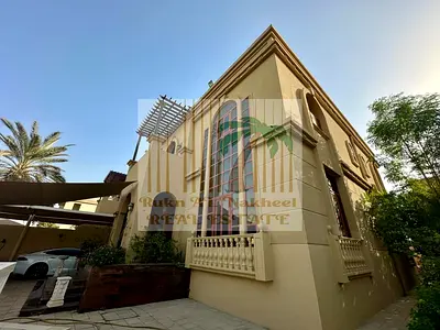 فيلا مفروشة بالكامل للبيع
