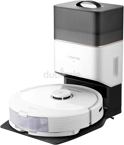 roborock Q8 Max+ Robot Vacuum Cleaner with Self-Draining Suction Station 5500Pa Suction