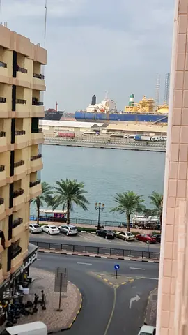 أحصل على غرفه وصاله +بلكون إطلاله على كورنيش البحيره بسعر حصري28 الف بمنطقه الشارقه الشويهين قريبه من محطه الروله وجميع الاجتياجات