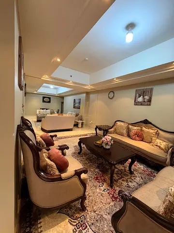 للبيع شقة مميزة في برج الدانة