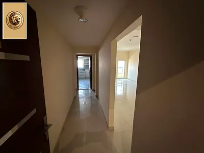 شقة للإيجار - عجمان، الجرف 2 تفاصيل: النوع: 3 غرف نوم + غرفة معيشة غرفة الخادمة + الحمام عدد الحمامات: 3 جدا، جدا، فسيحة جدا. الموقع: الجرف 2، عجمان و