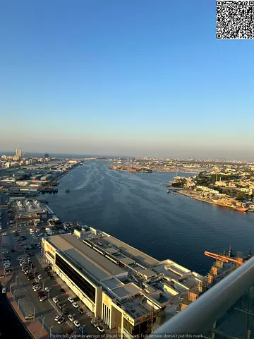 أجمل وأرقى شقه 3 غرف وصاله للبيع في برج الواحه بإطلاله كامله على الخور متاحه وجاهزه للسكن