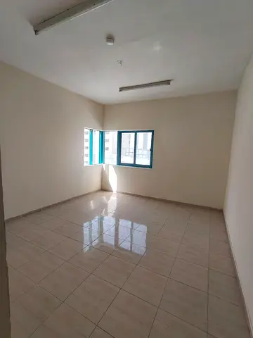 Beautiful two-bedroom apartment with a living room in a prime location, excellent size, close to services.