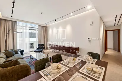 Renovated | Modern Layout Unit | High Floor