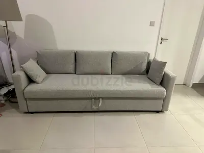 Elegant Lounge 3 Seater Sofa Bed