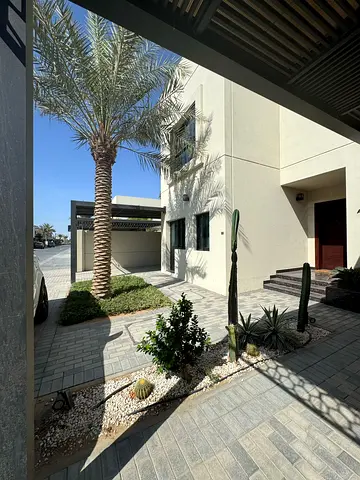 For sale luxurious corner villa in a prime location in Sustainable Sharjah.