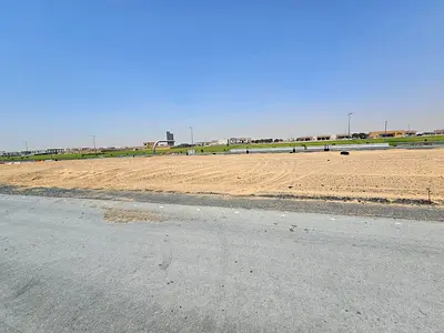 للبيع ارض في مدينه تلال مقابل مشروع مسار