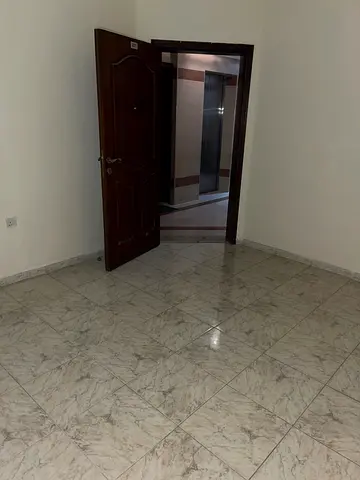 أرخص غرفة وصالة بالنباعة للعائلات فقط، السعر 23,000 درهم مع تسهيلات بالسداد. فرصة لا تفوت