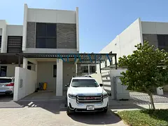 GENUINE RESALE | like NEW | 3BR+MAID | SPACIOUS LAYOUT R2-EM | Rented unit