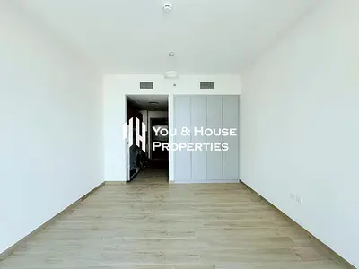 Moder Touch Studio For Rent I Comfortable Living I Book Now