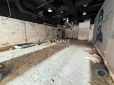 Hot offer luxury shop very prime lecation close to park business area ready to move only jest 115k