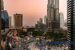 Burj Khalifa View I Direct Access to Dubai Mall I Spacious 2 Bedroom