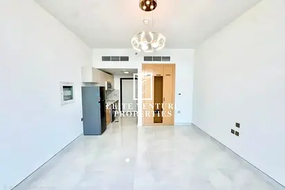 STUDIO | BEST DEAL OFFER | GRAB IT NOW