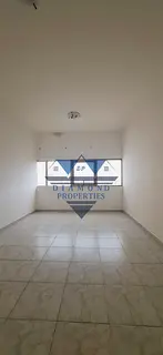 Very good location and family building near by nesto king faisal Rd 1bhk cantral ac available 28k sp