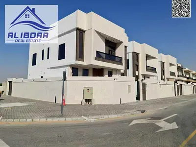 🏡 Villa for Sale – Al Zahia, Ajman Luxury villa on ground and first floor, spacious layout, ideal for families. Villa Details: 5 Master Bedrooms Majl