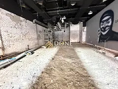 Luxury shop very prime location business area close to park ready to move only jest 115k