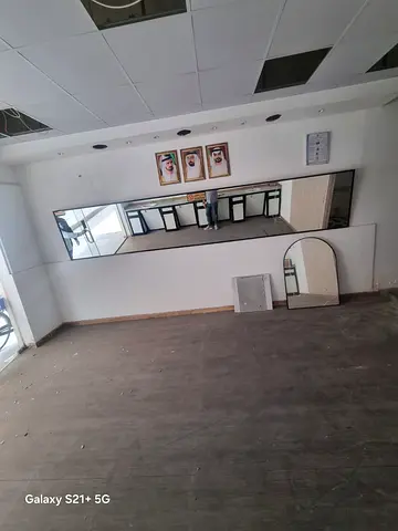 🏢🔥 Commercial Shop for Rent – Abu Shagara | Sharjah 🔥🏢 A rare investment opportunity for business owners and entrepreneurs to rent a prime commer