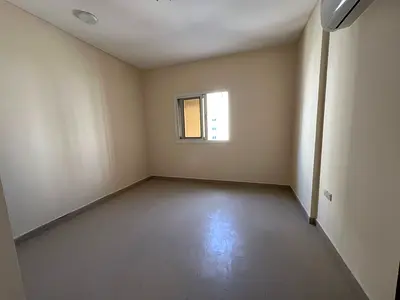 اطلاله مفتوحه / مساحات كبيره / تكييف مركزي / غاز مركزي / تسهيلات بالسداد / سكن عائلي